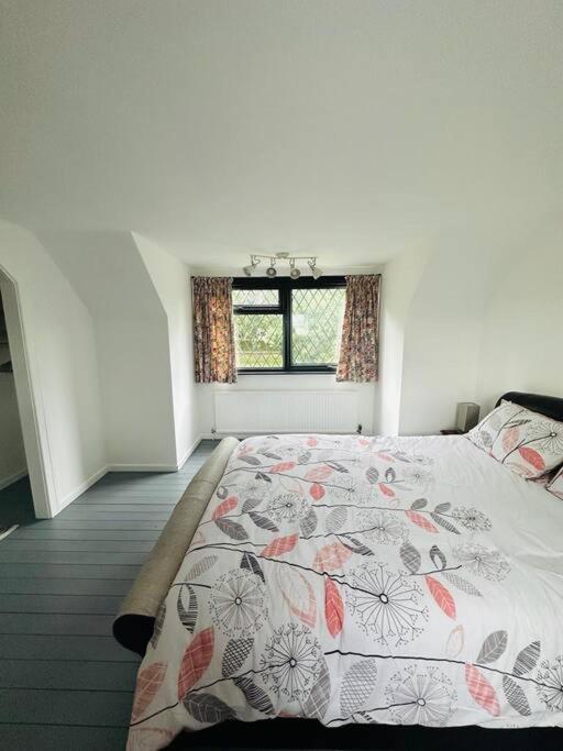 Cherry Villa West Mersea